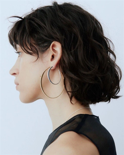 KINRADEN GLOW HOOP MEDIUM STERLING SILVER